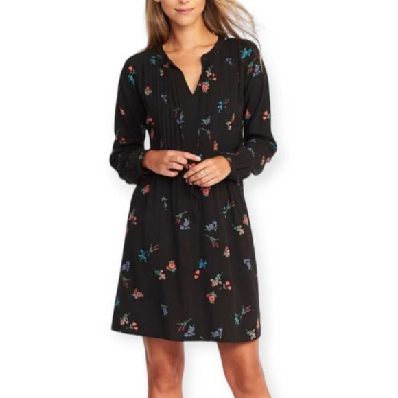 Old Navy Dresses & Skirts - OLD NAVY BLACK FLORAL DRESS SZ.L EUC